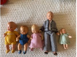 Vintage dolls dressed