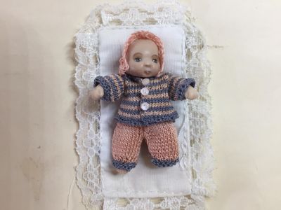 BB bébé  , ensemble tricoté main -3,5 cm