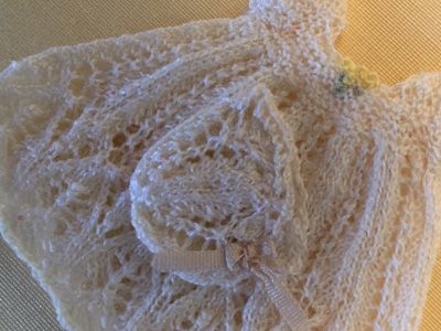 Tricot dentelle - poupée 6 cm